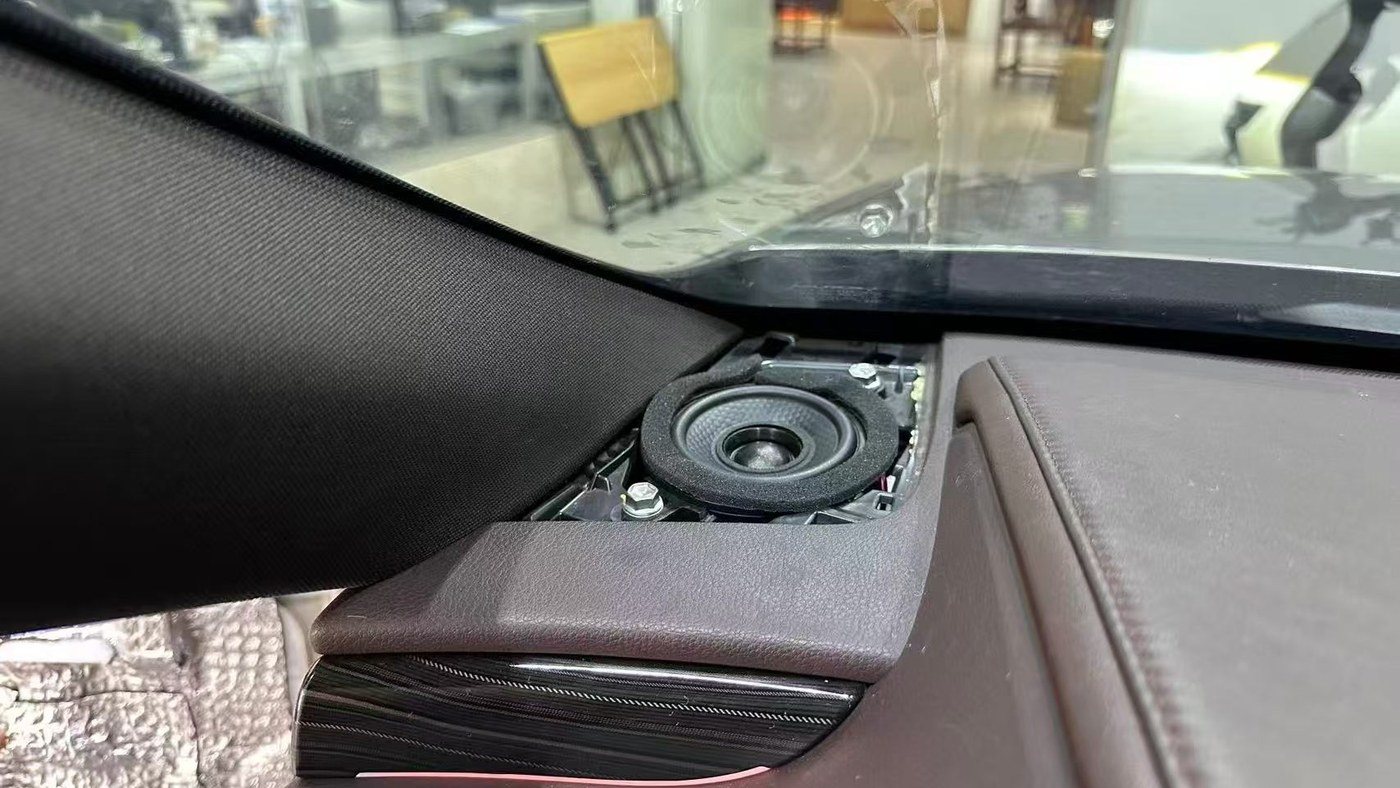 汽车音响高音位安装示例